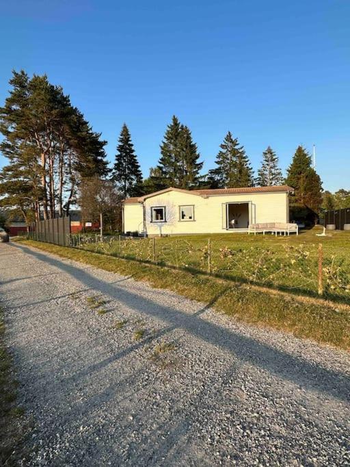 Lilla Ridhuset Villa Loddekopinge Exterior photo